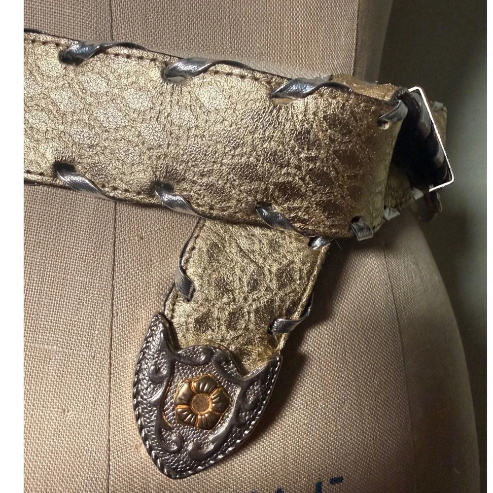 Vintage Western Gold Metallic Leather Belt Silver Whipstitch Floral Buckle 1094